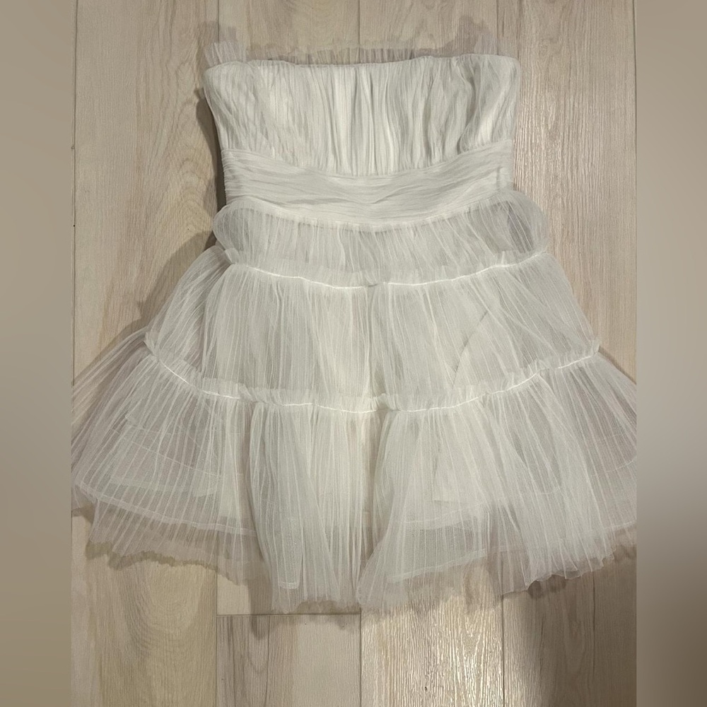 Francesca’s Limelight Collection Ivory Strapless Dress